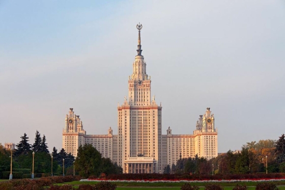 Комплекс зданий МГУ на Воробьевых горах