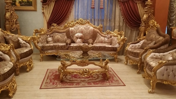 Королевские диваны и кресла