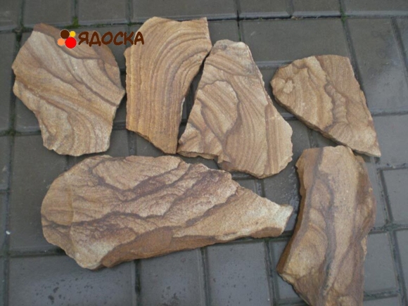 Тигровый песчаник камень