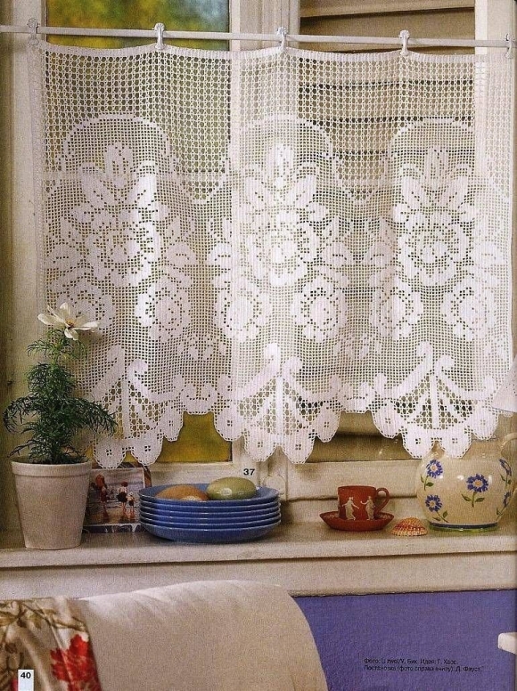 Вязаные занавески