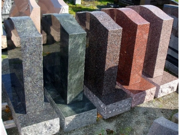 Памятники комбинированные лезники габбро