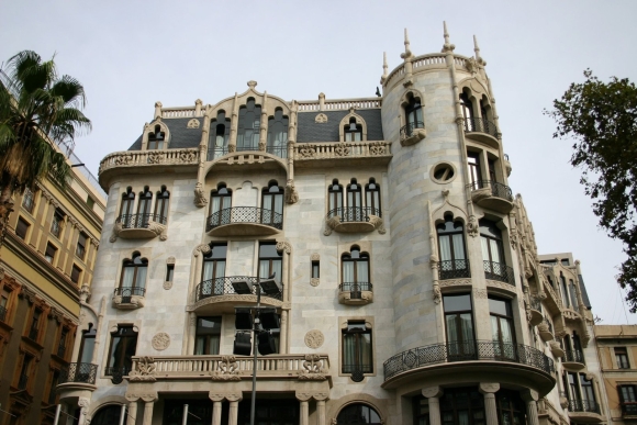 Известные здания Барселоны casa Fuster
