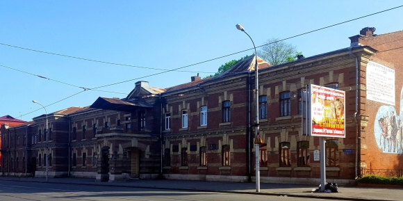 Владикавказское художественное училище имени Азанбека Джанаева