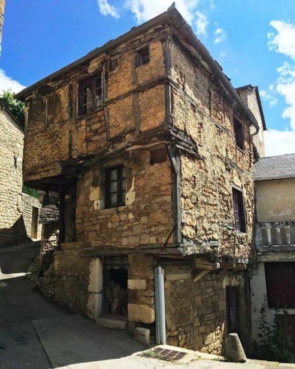 Жилой дом Maison de Jeanne Аверон Франция