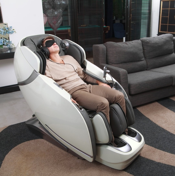 Массажное кресло casada Skyliner