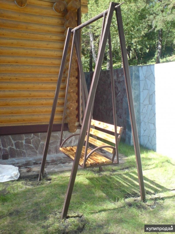 Качели из металла