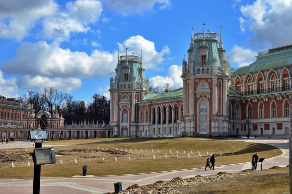 Баженов Царицынский дворец