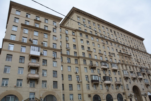 Знаменитые дома в Москве