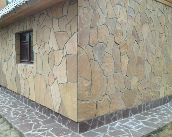 Песчаник пластушка цоколь