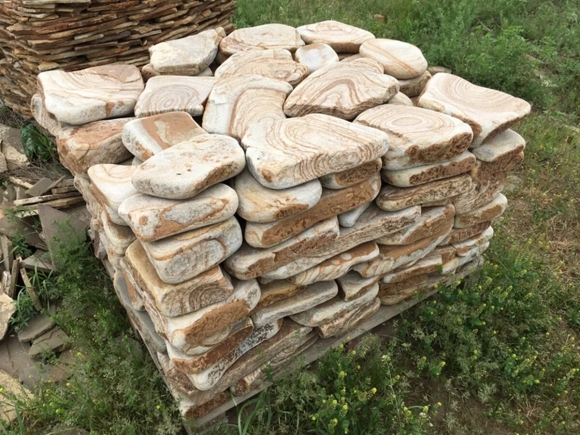 Галтованный камень пластушка