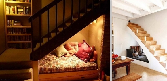 Спальное место под лестницей уютно