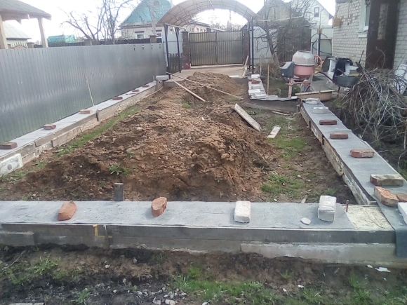 Фундамент под гараж из пеноблоков
