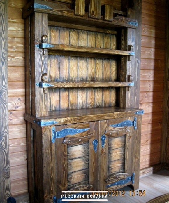 Мебель из состаренного дерева