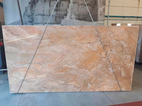 Breccia Oniciata мрамор