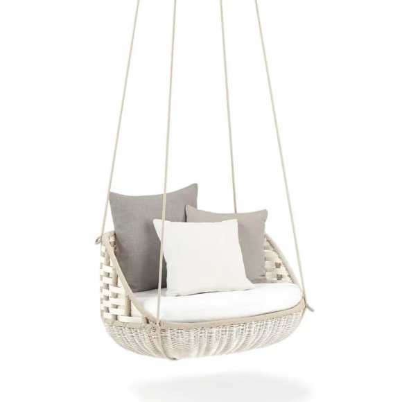 Качели Swingrest фабрики Dedon