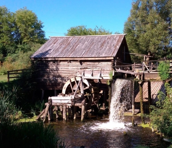 Водяная мельница в Красниково Курская область