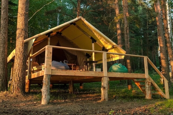 Глэмпинг сафари тент