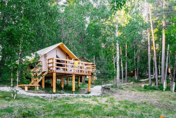 Семейный курорт Утес
