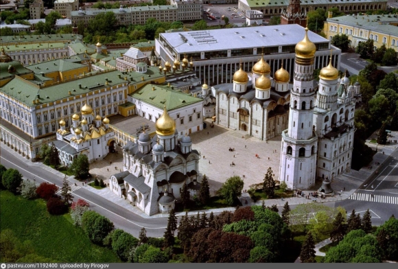 Ансамбль Московского Кремля Успенский собор