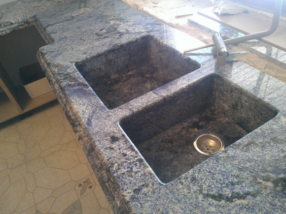 Мойка из натурального гранита