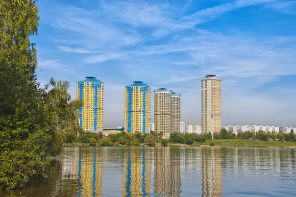Янтарный горд строгиноо