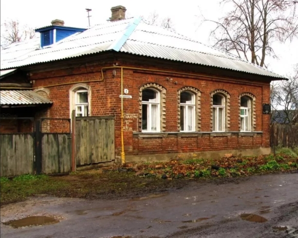 Старые кирпичные дома