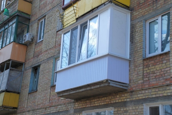 Застекленный балкон