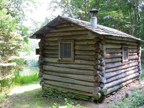 Старая деревянная баня
