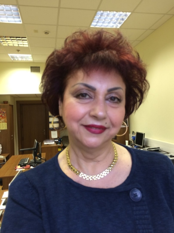 Галина сквозь баб