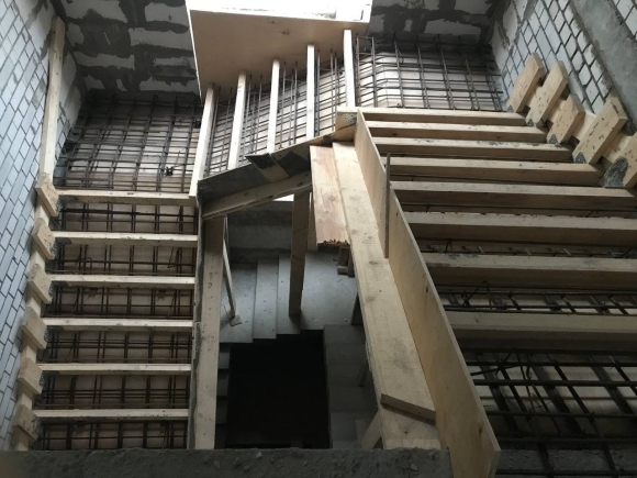 Лестница из арматуры