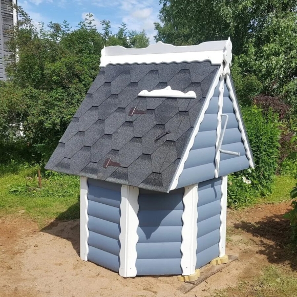 Домик для колодца