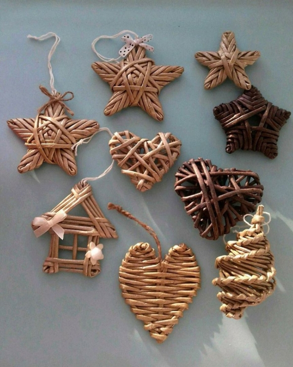 Новогодние игрушки из бумажной лозы