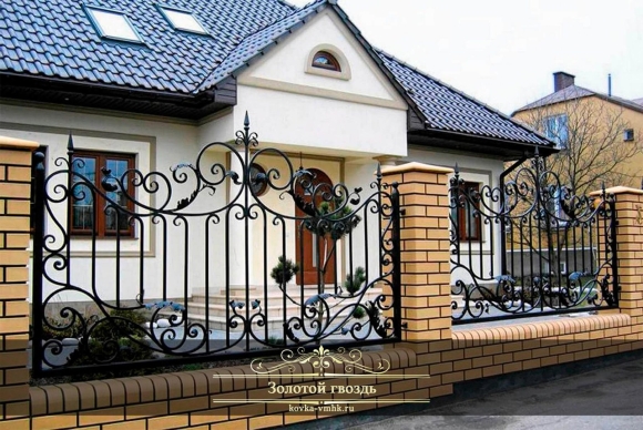 Красивые кованые заборы