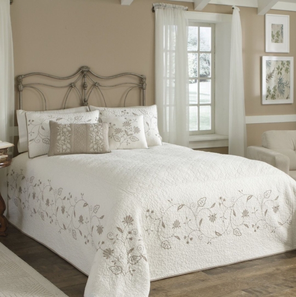 Покрывало Katrina Италия Bed Linen