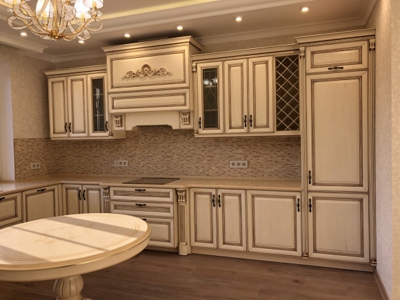 Кухня викласическом стиле