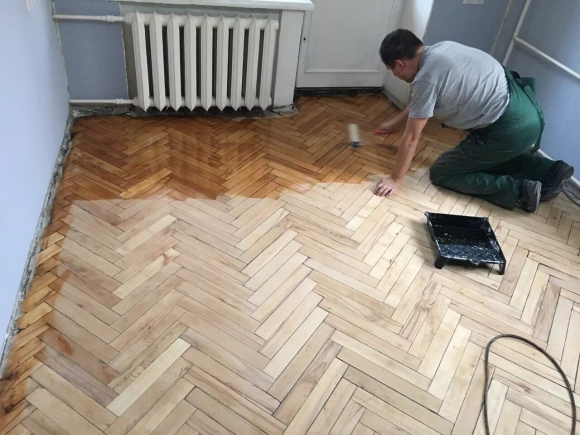 Циклевка паркета вручную циклей