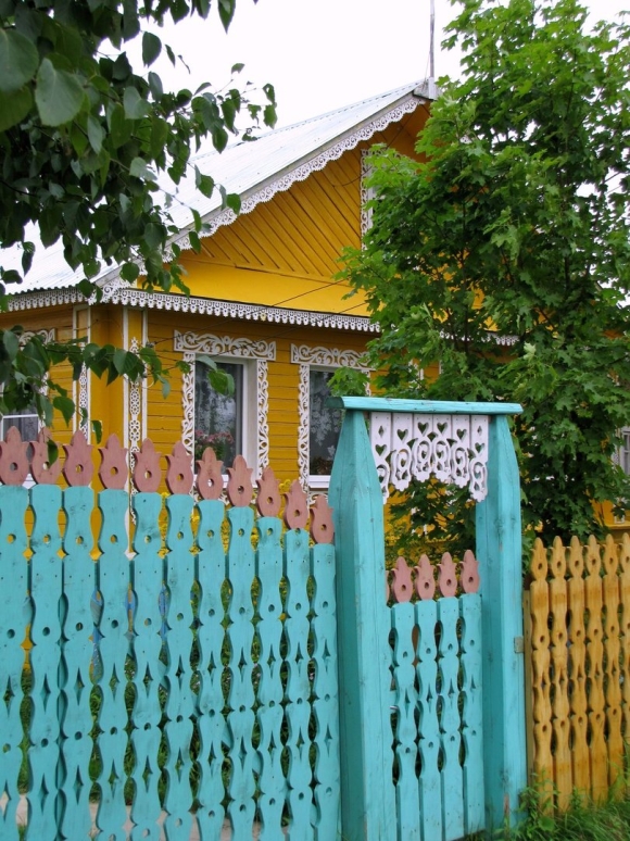 Резной Палисад Вологда деревенский дом