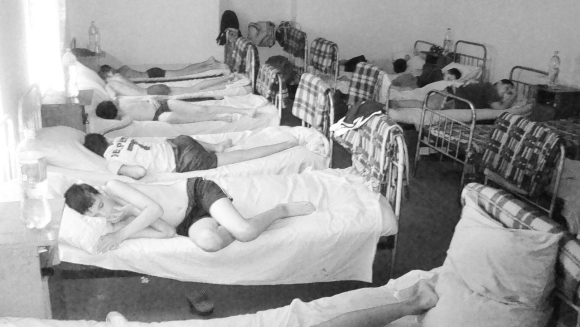 Тихий час Пионерский лагерь СССР