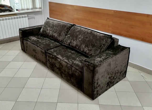 Диван прямой лофт