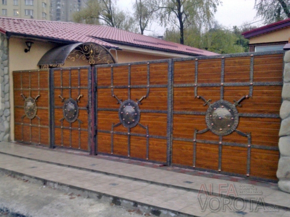 Деревянные ворота под старину