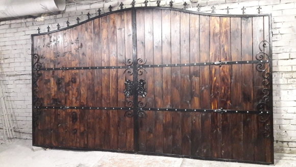 Ворота металлические под старину
