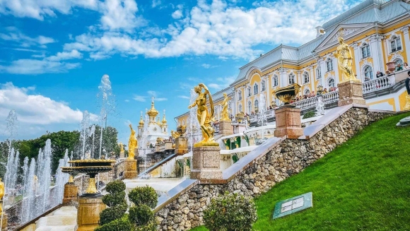 Петродворец в Петергофе