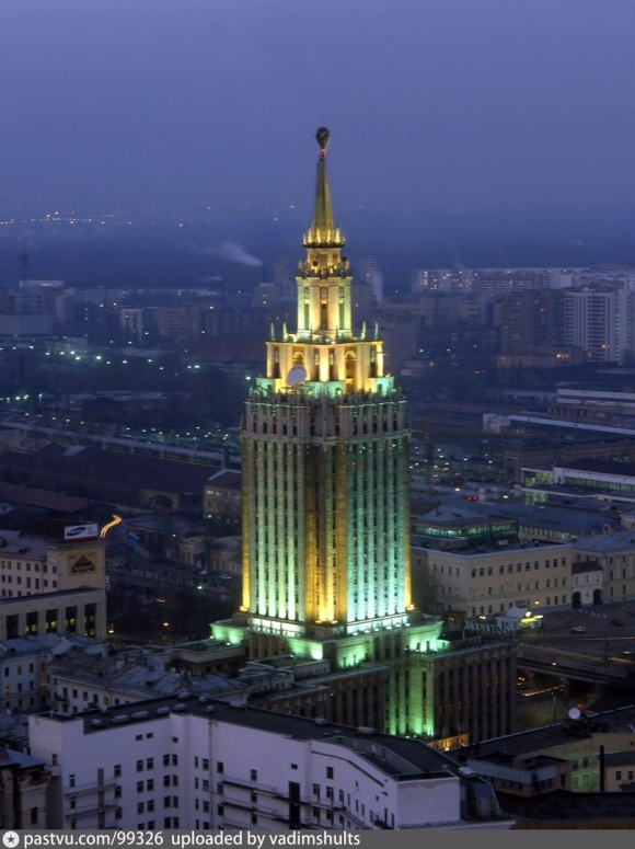 Гостиница Ленинградская сталинская высотка