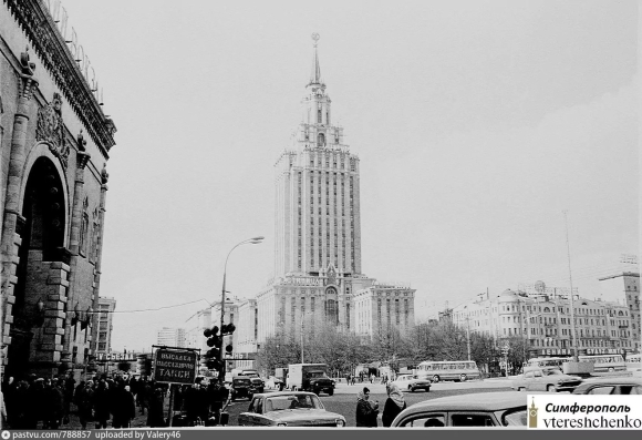 Гостиница Ленинградская сталинская высотка