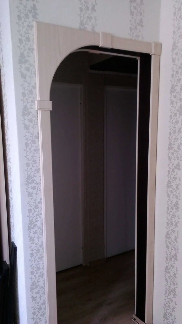 Дверной проем без двери