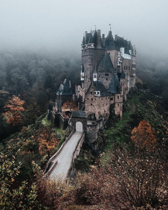 Burg Eltz Германия Хогвартс