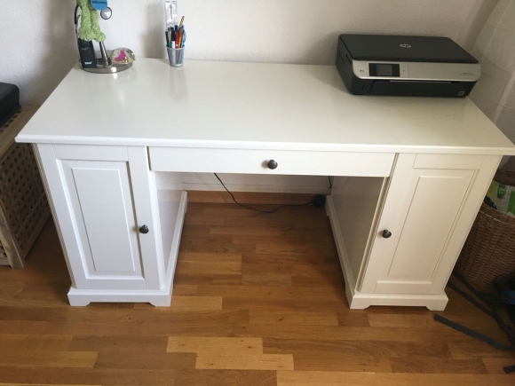 Стол письменный ХЕМНЭС ikea