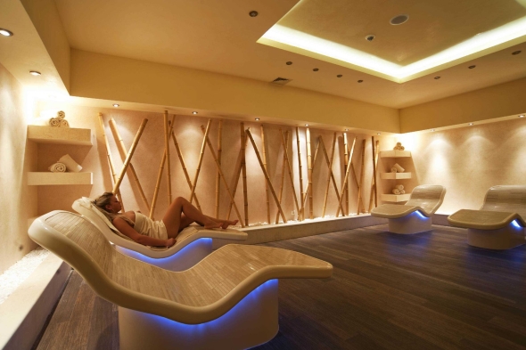 Шезлонг spa lounge