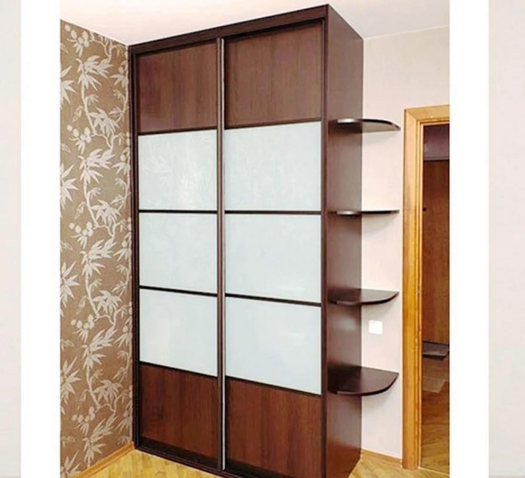 Шкаф купе с открытыми полками