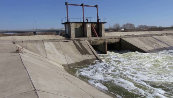 Кураховское водохранилище дамба